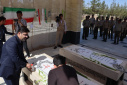 غبارروبی و عطرافشانی مزار شهدا گمنام دانشگاه به مناسبت هفته دفاع مقدس