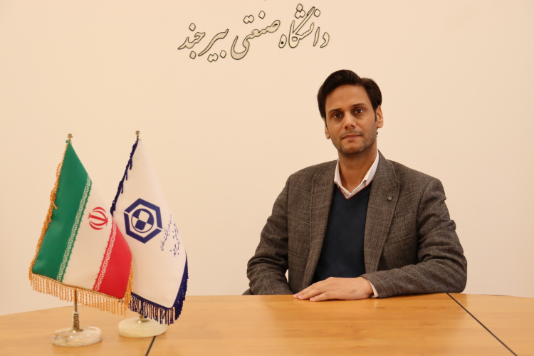 پیام تبریک معاون آموزشی دانشگاه به مناسبت آغاز دهه سرآمدی آموزش و گرامیداشت روز معلم
