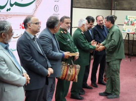 تقدیر از همکار دانشگاه صنعتی بیرجند در همایش سفیران امید خراسان جنوبی