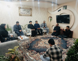 دیدار مسئولان دانشگاه با خانواده معظم شهید اورادی، از شهدای جنگ رمضان استان