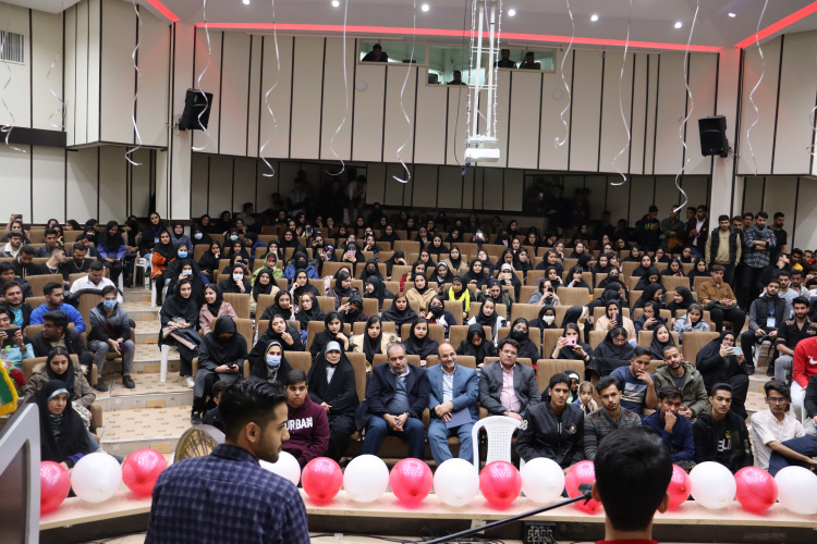 گزارش تصویری آیین گرامیداشت روز دانشجو همزمان با اختتامیه جشنواره ارتقاء ۲