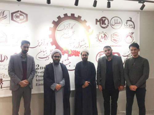 بازدید مسئولین بسیج دانشجویی از مرکز نوآوری دانشگاه صنعتی بیرجند