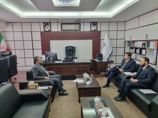 دیدار رئیس و معاون پژوهش و فناوری دانشگاه با رئیس سازمان مدیریت و برنامه‌ریزی استان