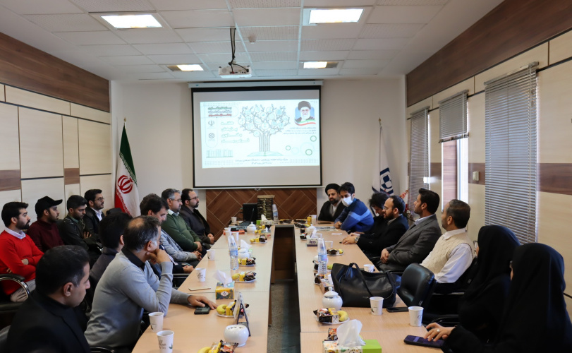 به مناسبت هفته‌ی پژوهش از فناوران و پژوهشگران برتر دانشگاه صنعتی بیرجند تجلیل شد