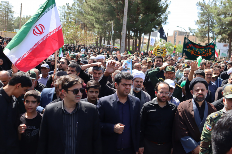 حضور پرشور دانشگاهیان دانشگاه صنعتی بیرجند  در بدرقه شهدای اقتدار ملی