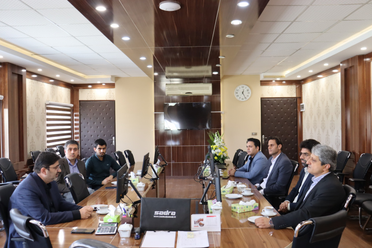 نشست رئیس دانشگاه صنعتی بیرجند با رئیس پارک علم و فناوری خراسان جنوبی