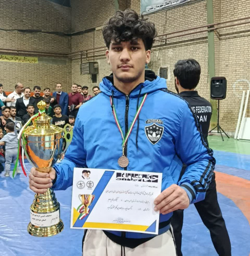 کسب مقام سوم کشتی آزاد استانی توسط دانشجوی دانشگاه صنعتی بیرجند