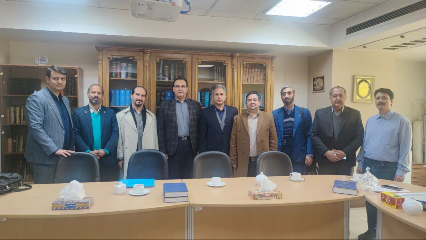 پیگیری مطالبات صنفی کارمندان دانشگاه‌ها در نشست‌های فشرده شورای مرکزی با وزارت علوم و سازمان‌های ذی‌ربط