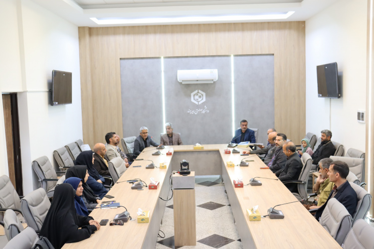 مراسم تجلیل از مقام آوران مسابقات ورزشی کارکنان دانشگاه صنعتی بیرجند در سال ۱۴۰۴
