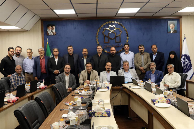 حضور نماینده دانشگاه صنعتی بیرجند در نشست شورای صنفی مرکزی کارمندان دانشگاه‌ها و مراکز وابسته به وزارت علوم