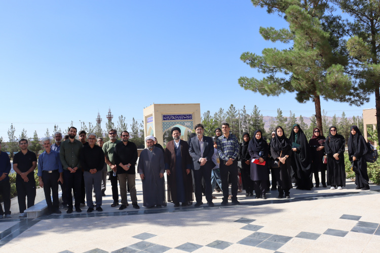 برگزاری مراسم بدرقه کاروان زیارتی اربعین دانشگاه صنعتی بیرجند